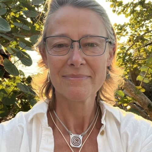 Chris left the corporate world in mid-life and has dedicated herself to spreading joy and light through Bhakti Yoga, Sacred Ritual, Meditation & channeling the flow of Divine Energy. She's a 300Hr Kundalini Spiritual Warrior & Certified Somatic Mindfulness Coach with over a decade of regular practice and years of daily meditation. Chris leads groups in sacred drumming and chanting and leads response for Bhakti Bliss Kirtan with Cheryl Chaffee. Combining movement, pranayama, and chanting has allowed her to connect to her divine energies and find her voice. Sharing these practices is her passion.