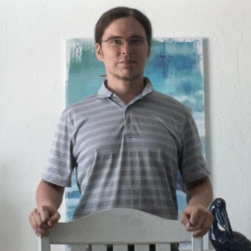 Clarence Cruz is an art educator, artist and kundalini Yoga teacher living in Ohio. He received his Kundalini certification in 2016 and has been practicing and teaching ever since. When he is not teaching, he continues to study art therapy practices, history, meditation, mantra and lucid dreaming.